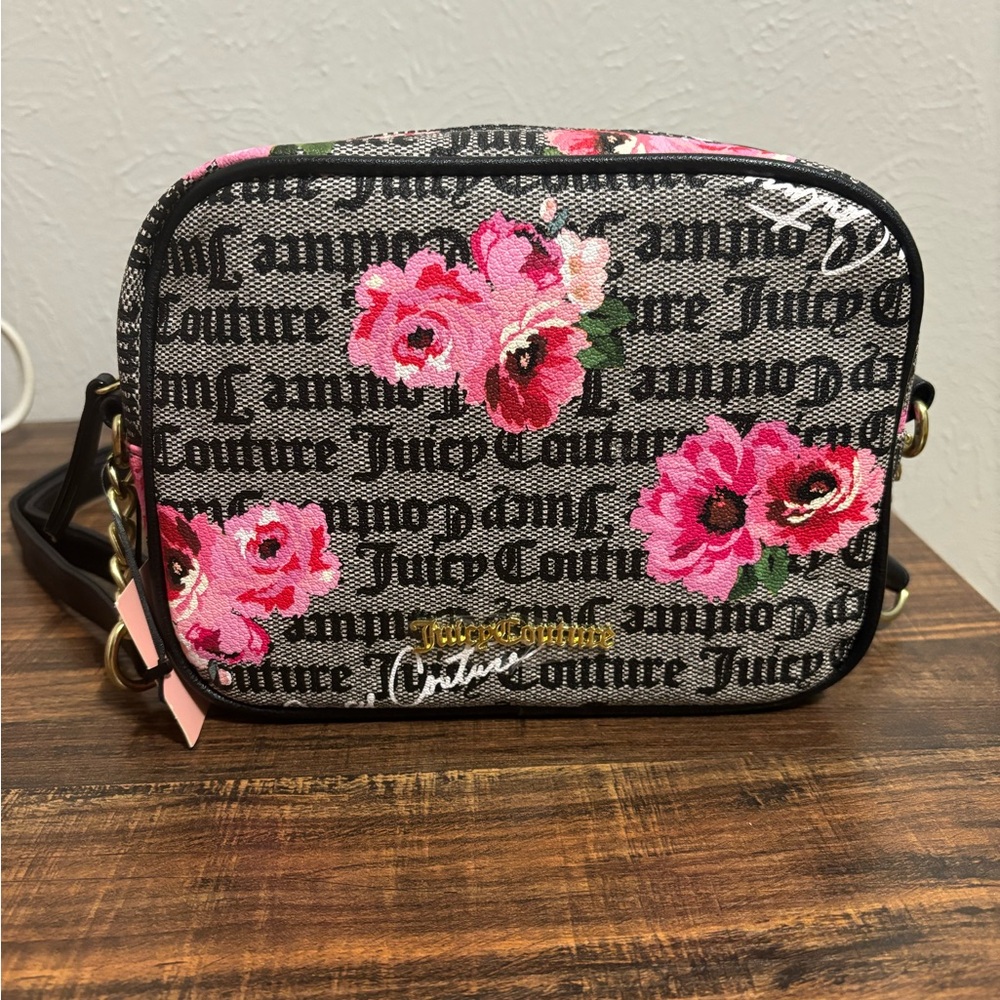 Juicy Couture camera crossbody
